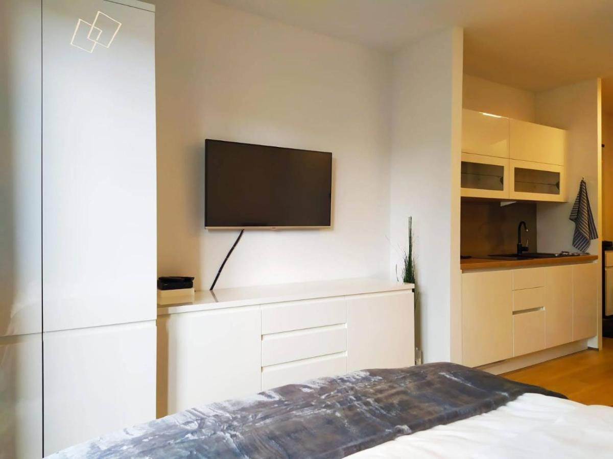 Cosy Park Apartment City Center Wina Bagian luar foto