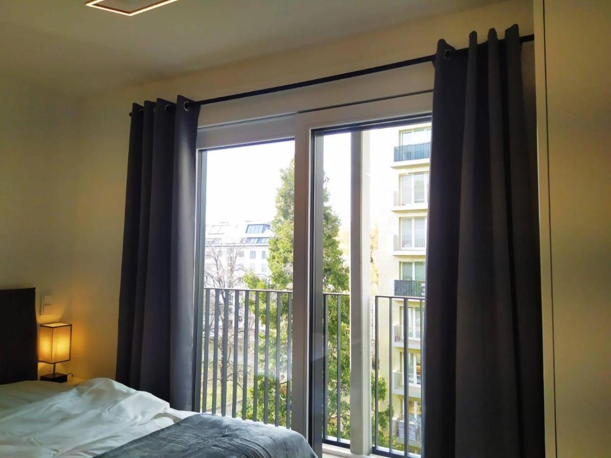 Cosy Park Apartment City Center Wina Bagian luar foto